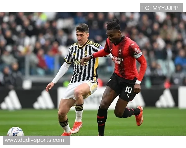 中超精彩对决AC米兰大胜里昂乌龙球引发全场热烈反响