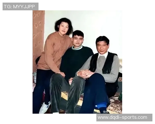 姚明家庭温馨瞬间展现幸福生活的美好画卷