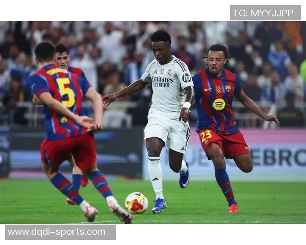 德甲精彩对决皇马5-0大胜波尔图帽子戏法点燃全场激情