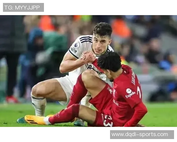 英超精彩对决国米5-0大胜本菲卡战术解析与绝杀瞬间回顾 英超精彩对决国米5-0大胜本菲卡战术解析与绝杀瞬间回顾